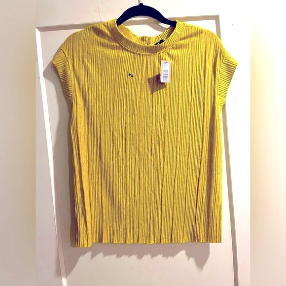 NWT-RW&CO Crinkle Crew-Neck Cap Sleeve T-Shirt, yellow, size M perfect condition - Picture 3 of 11